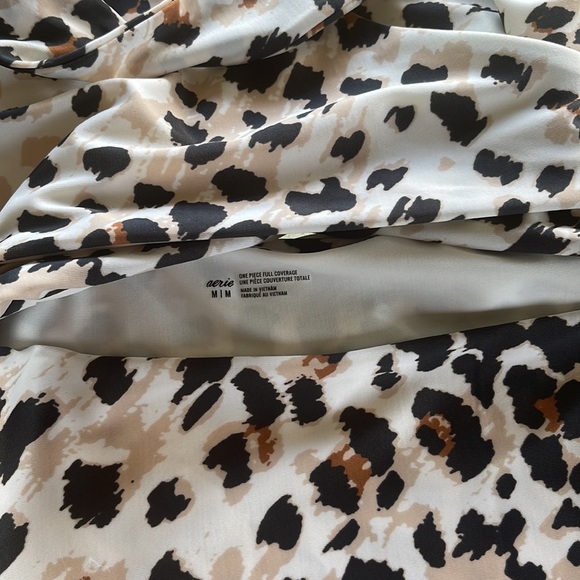 🩱aerie 1 Piece Bathing Suit/ Swim suit🩱 - Picture 4 of 12